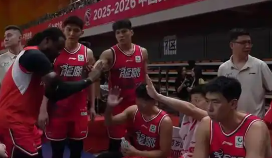 开云体育官方入口-CBA最终排名！沪浙深京锁前4，辽宁广东首轮遭硬仗，山西也不好打
